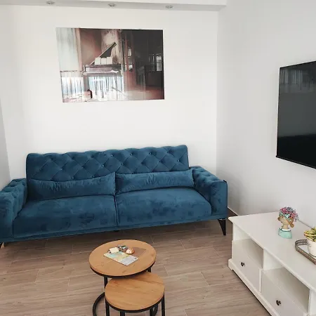 Split View 2 Bedrooms Luxury 90 M2 Apartment Klis