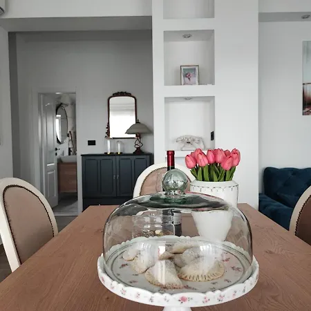 Split View 2 Bedrooms Luxury 90 M2 Apartment Klis